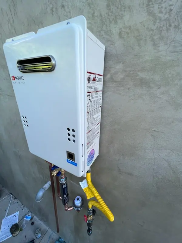 Tankless water heater installation for Cloverdale homes
